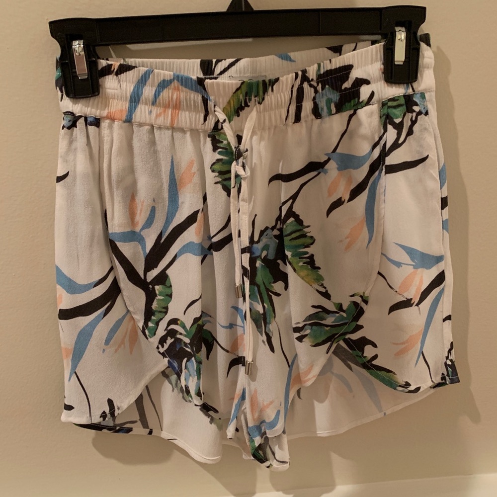 PS- THE LABEL shorts